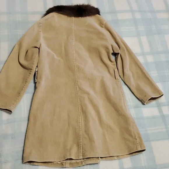 Girls Jacket - Picture 2 of 9